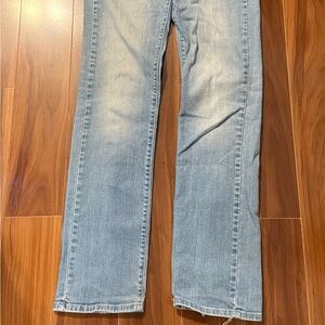 Levi’s Light Blue Denim Jeans